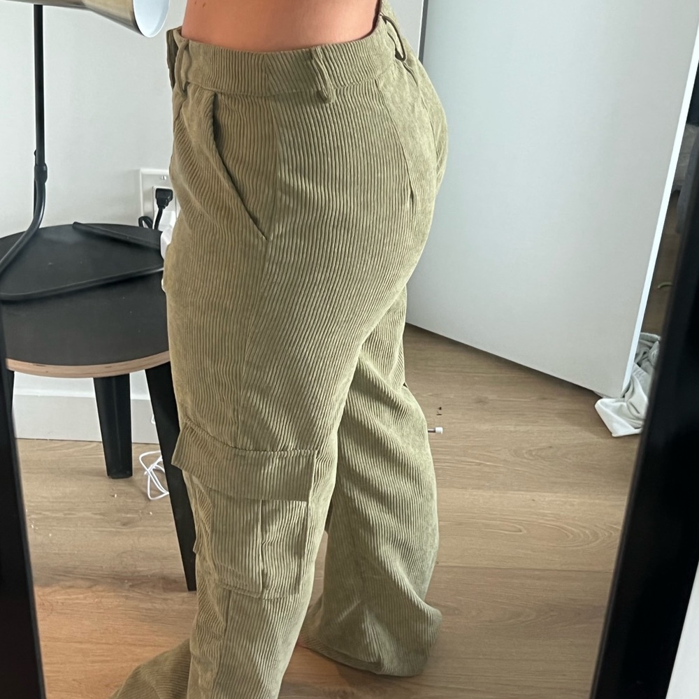 Superdown green willow cargo pant